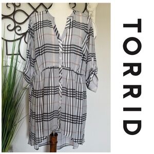 TORRID Size 1X High Low Tunic Sheer Blouse Top